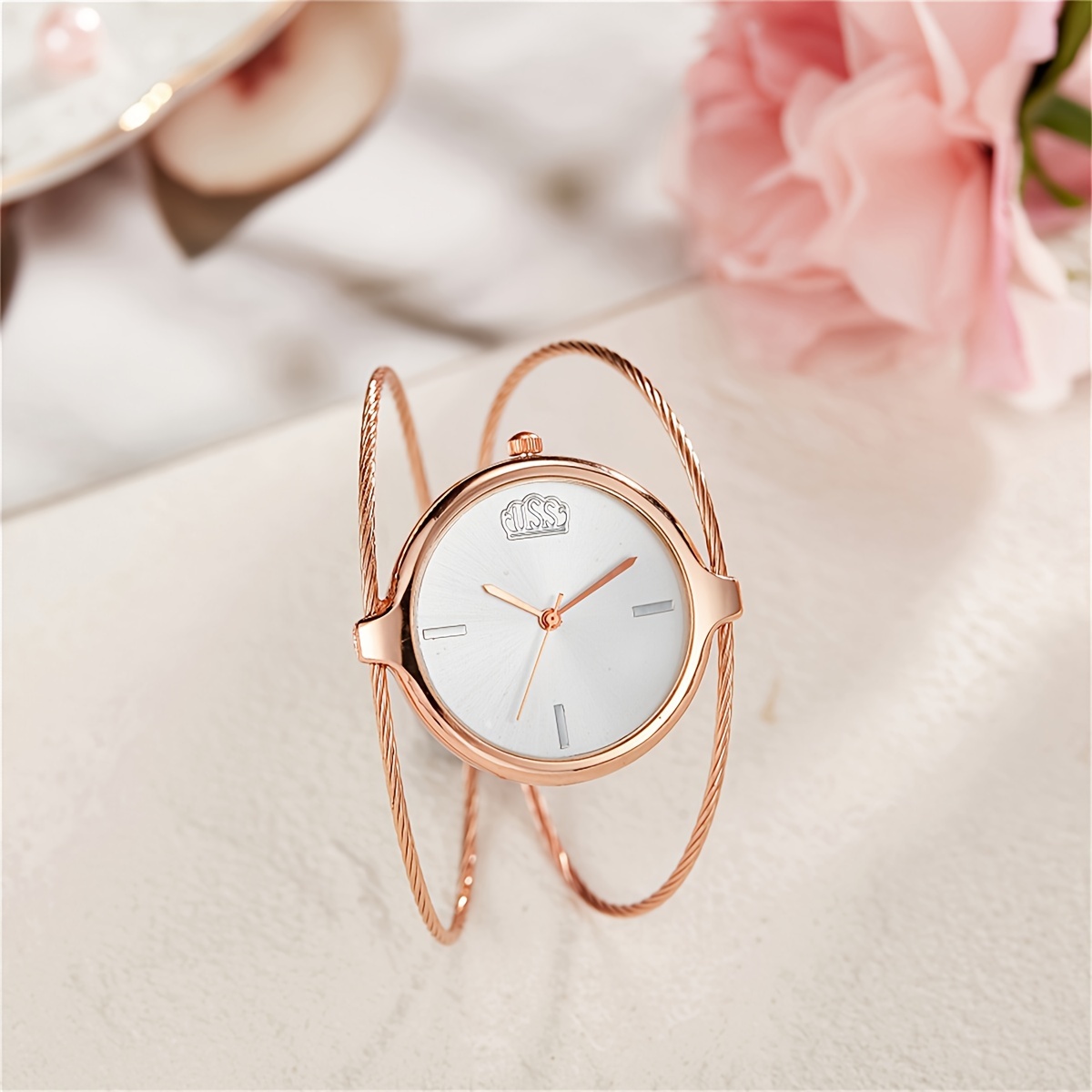 Minimalist Thin Watch - Fashion casual ladies quartz watch, round