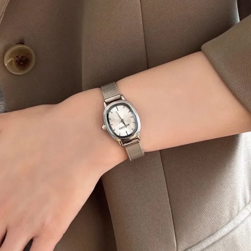 Small Oval Dial Green Watch Si - огляд і ціна Minimalist Thin Watch